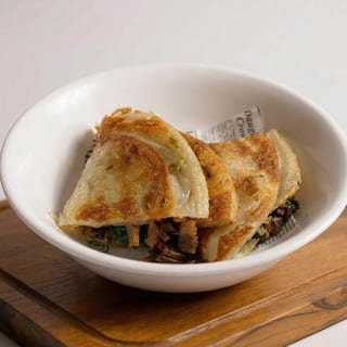 牛肉夹饼Grandma's Style Pancake (2 pcs)